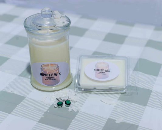 Dippity Wix Coconut Scented Candle with hidden jewellery inside